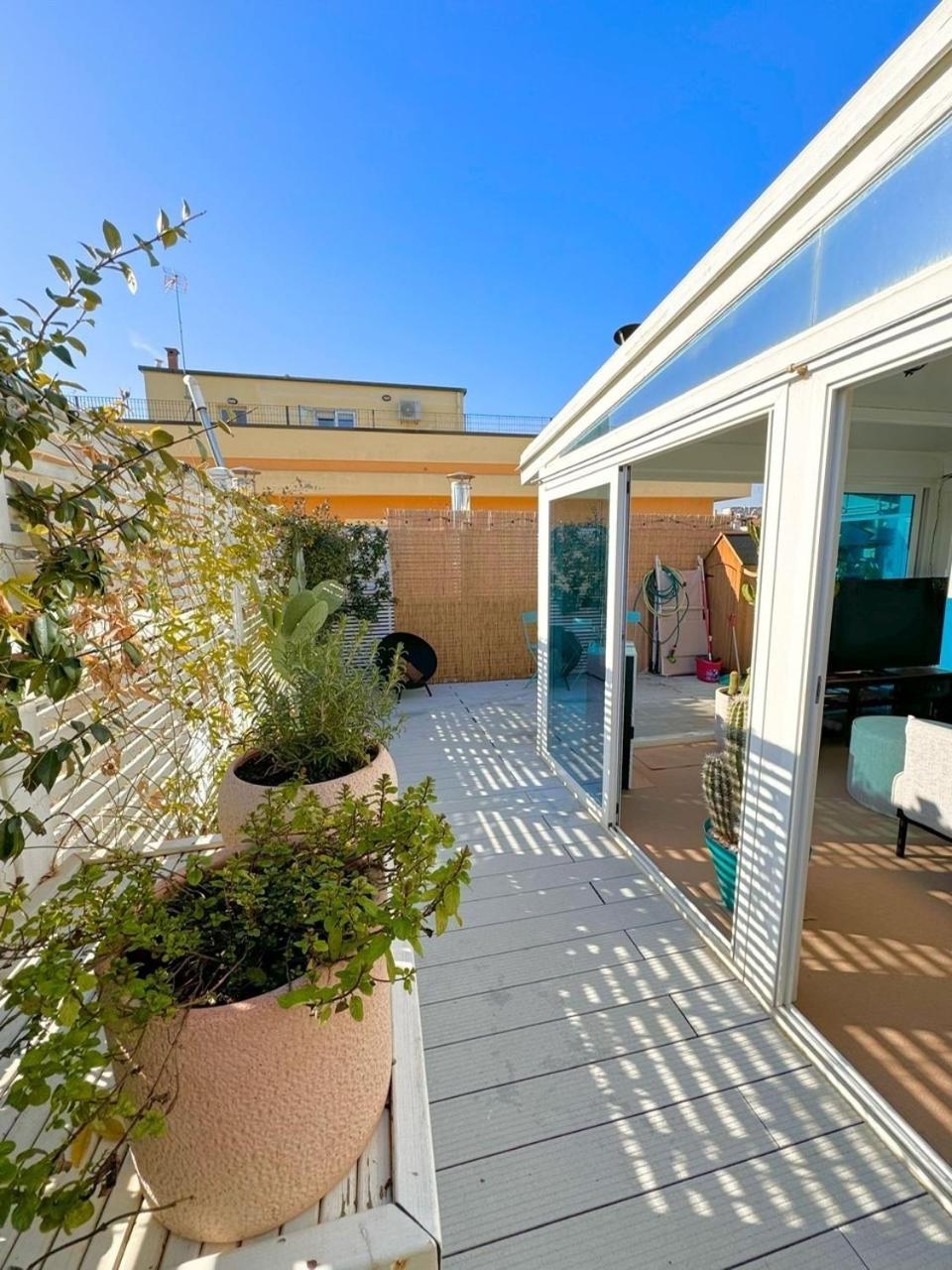 Rooftop-Marinacentro-Unique-Beach-Fun-Smart-Loveapt-Train-Park Rimini Eksteriør billede